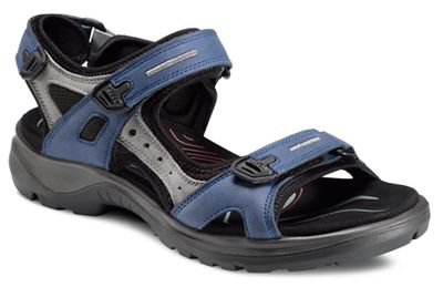 Blue offroad flat sandals